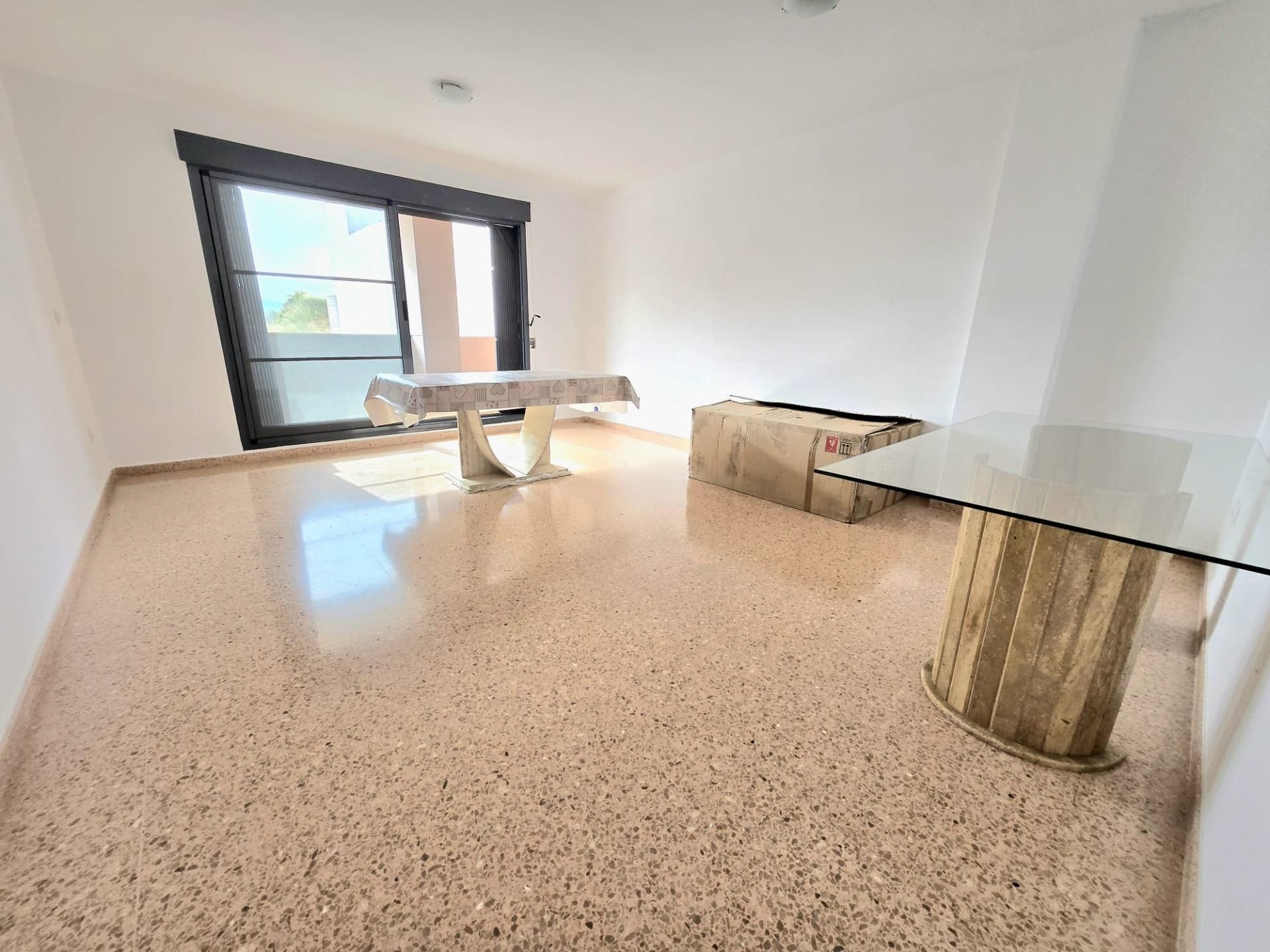 Living room of Flat for sale in Yátova  with Terrace, Storage room and Balcony