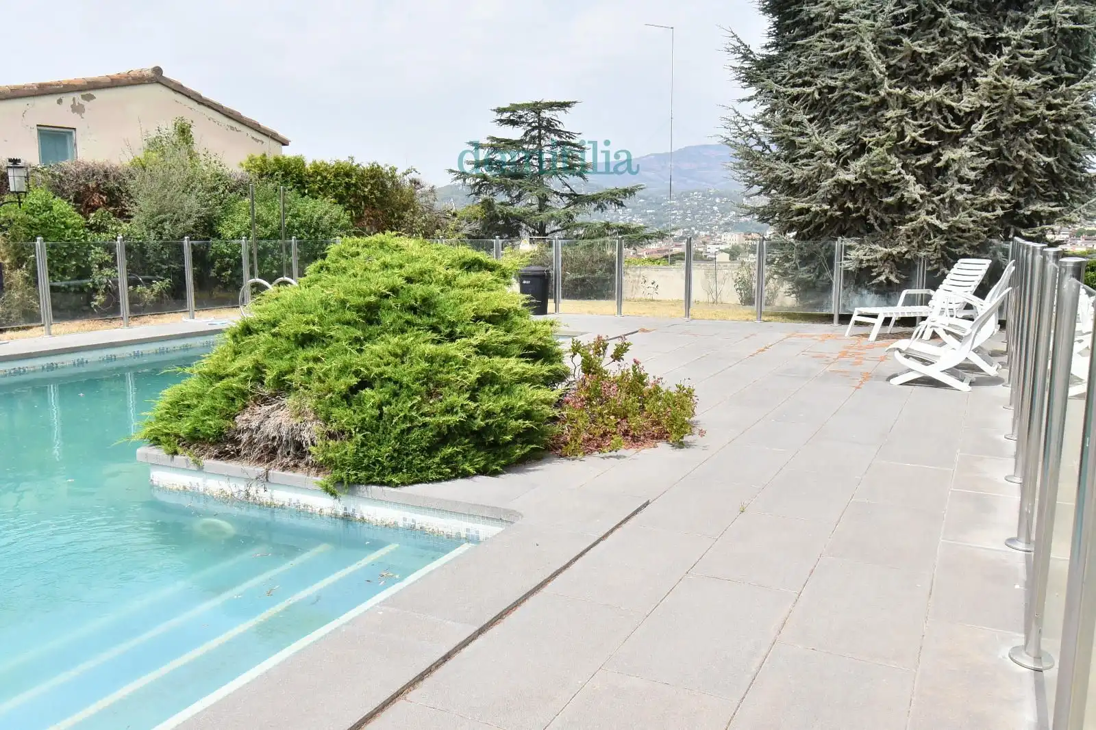 Piscina de Casa o xalet en venda en Castellar del Vallès amb Calefacció, Jardí privat i Terrassa