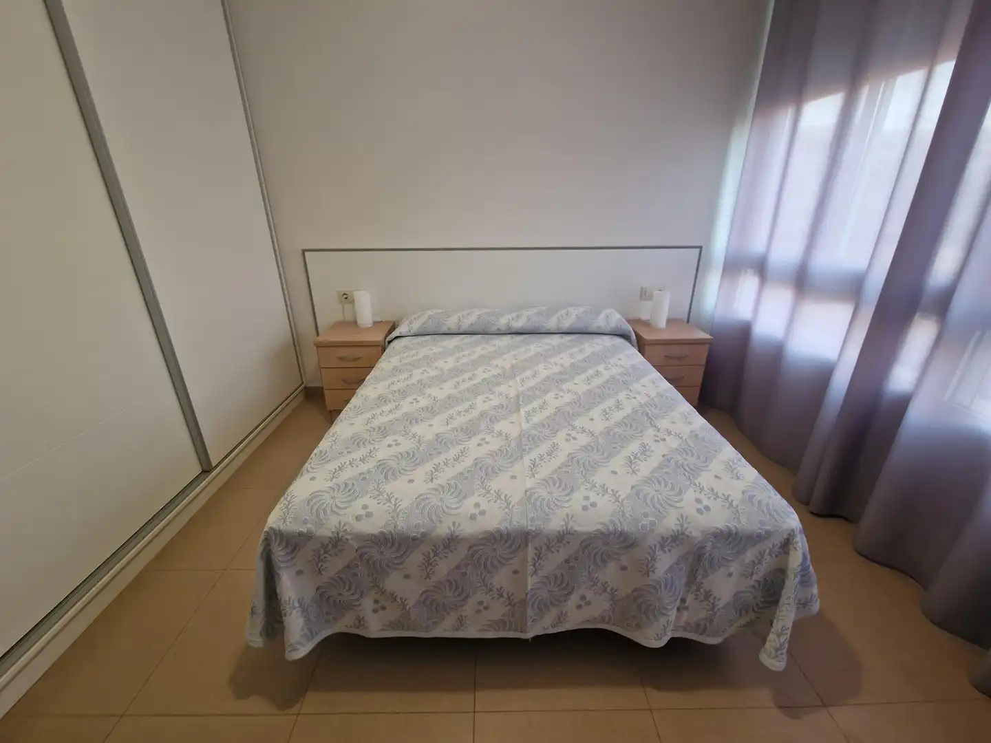 Habitación de Casa adosada en venta en Águilas con Aire acondicionado, Jardín privado y Terraza