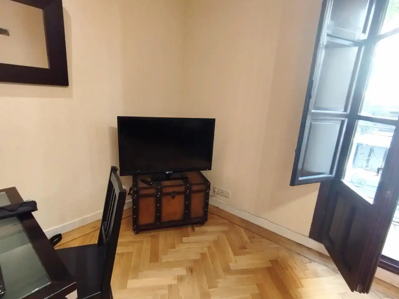 Flat for rent in Del Maestro Guerrero, Universidad - Malasaña