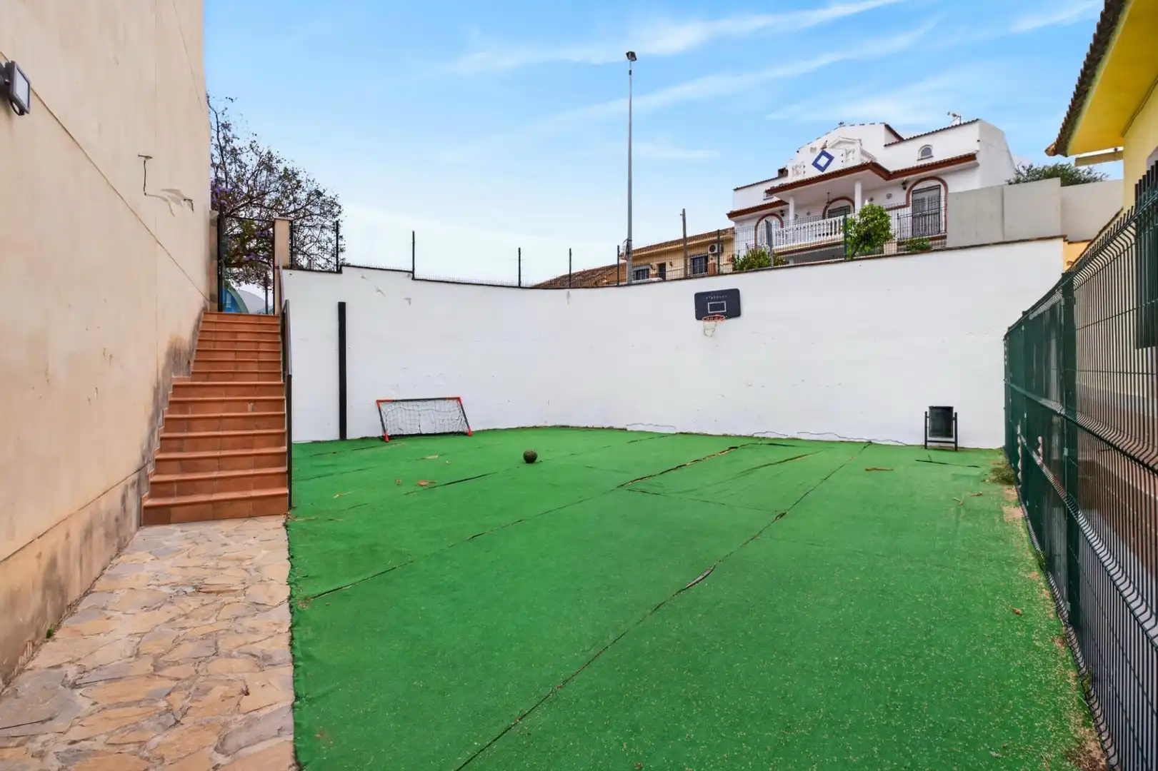 Jardín de Casa adosada en venta en Alhaurín de la Torre con Aire acondicionado, Terraza y Trastero