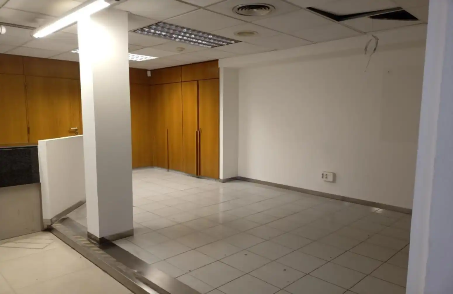 Business premises for sale in Molins de Rei - Calle FERRAN AGULLO, imagen 10