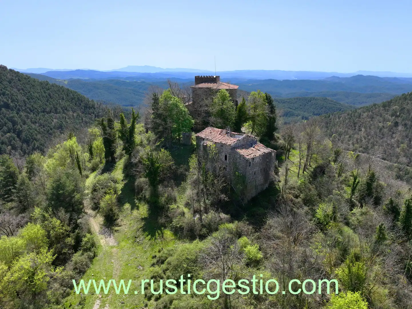 Finca rústica en venda en Les Llosses amb Jardí privat, Terrassa i Balcó
