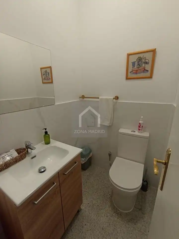 Business premises for transfer in Puente de Vallecas, imagen 14