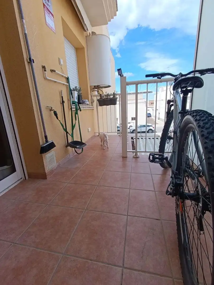 Terraza de Piso en venta en Deltebre con Terraza, Amueblado y Balcón