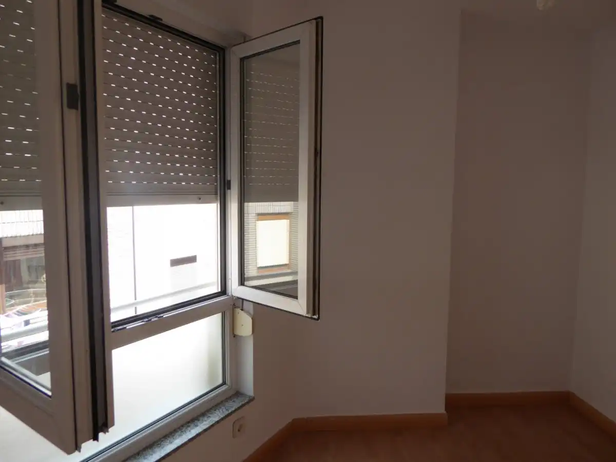 Piso de alquiler en Castilla - Hermida