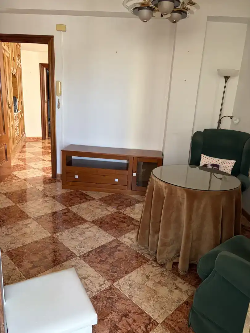 Sala d'estar de Pis en venda en  Almería Capital