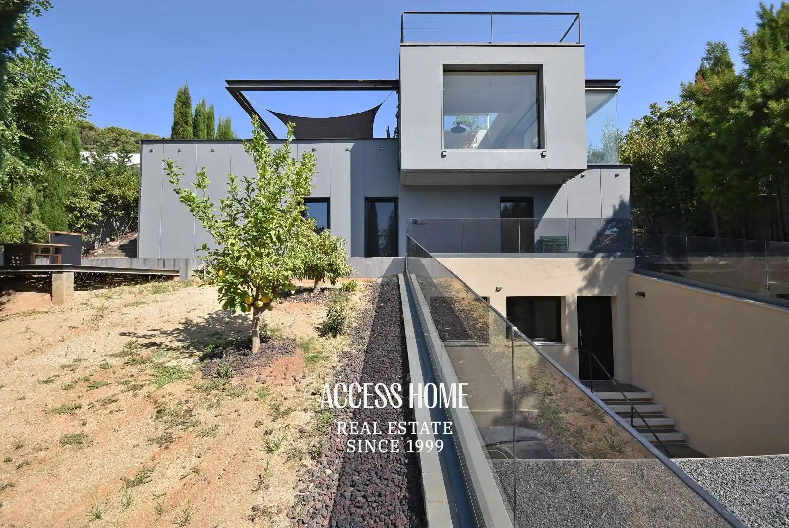 Vista exterior de Casa o xalet en venda en Premià de Dalt amb Aire condicionat, Calefacció i Terrassa