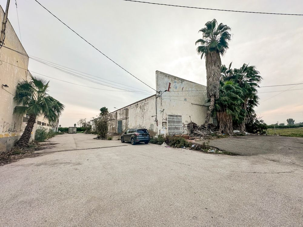 Exterior view of Industrial buildings for sale in  Murcia Capital