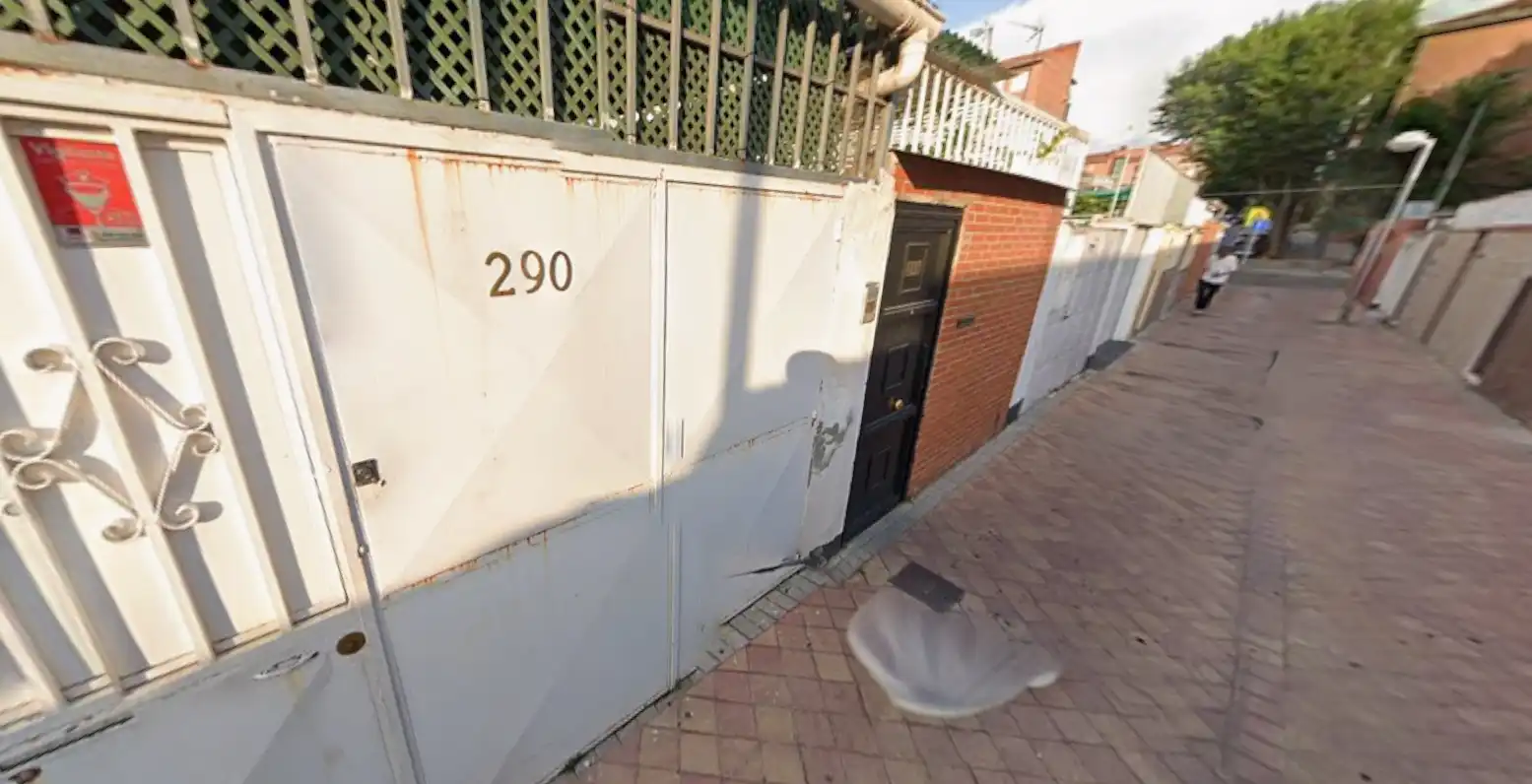 Vista exterior de Casa o xalet en venda en Madrid