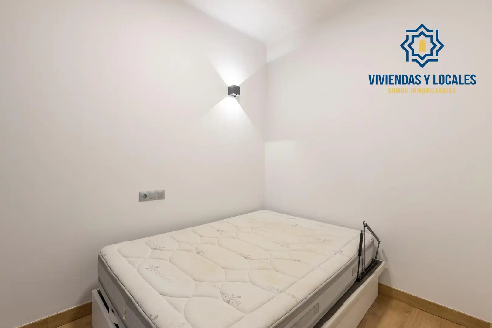 Piso con ascensor en venta en Calle PINTOR LOPEZ MEZQUITA, imagen 13