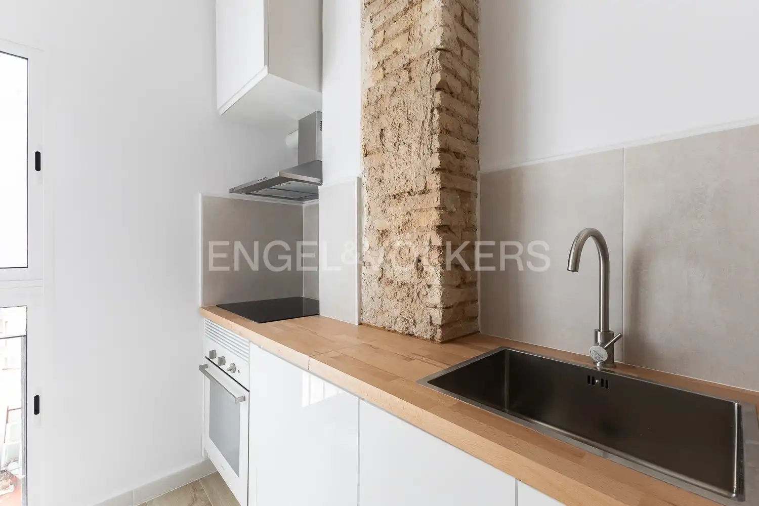 Cuina de Pis de lloguer en Valencia amb Aire condicionat, Calefacció i Parquet