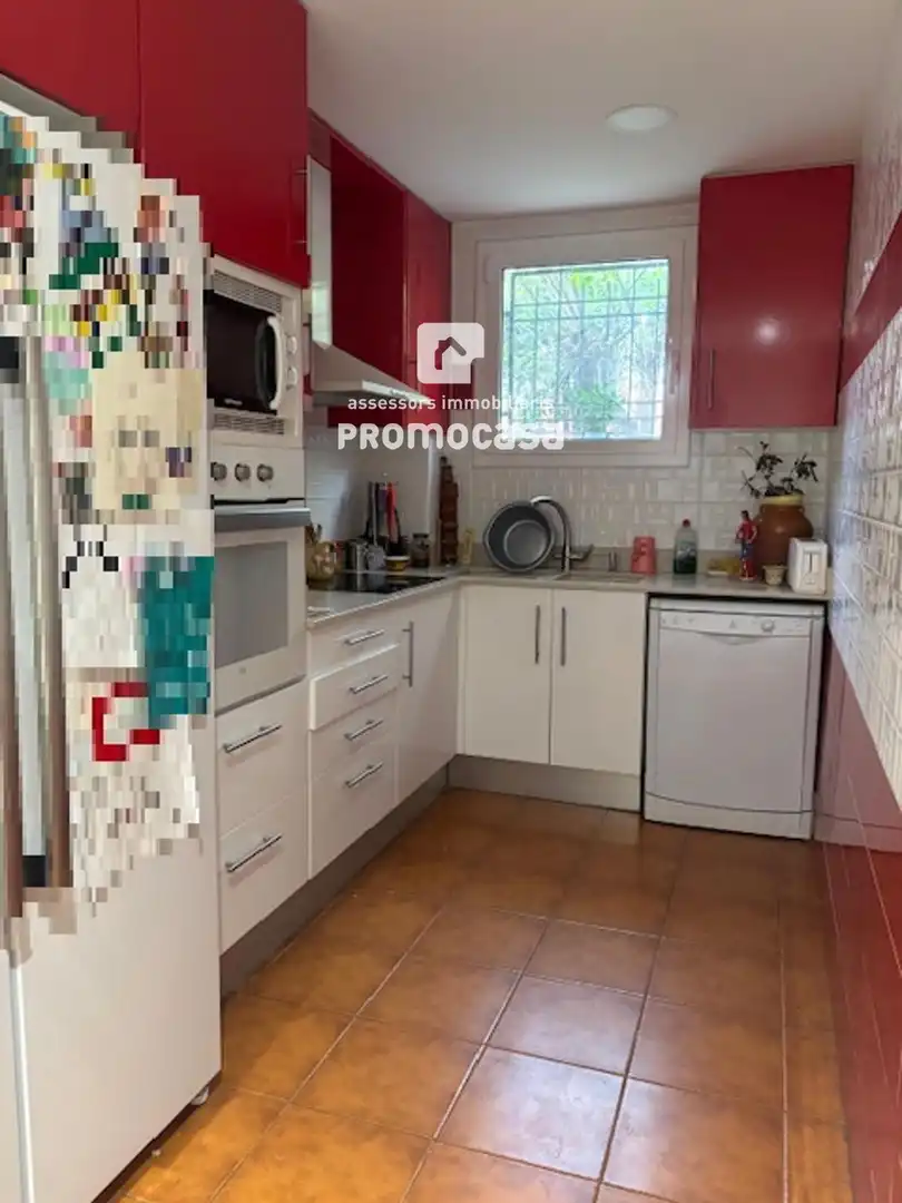 Cocina de Casa o chalet en venta en Barberà del Vallès con Calefacción, Terraza y Balcón