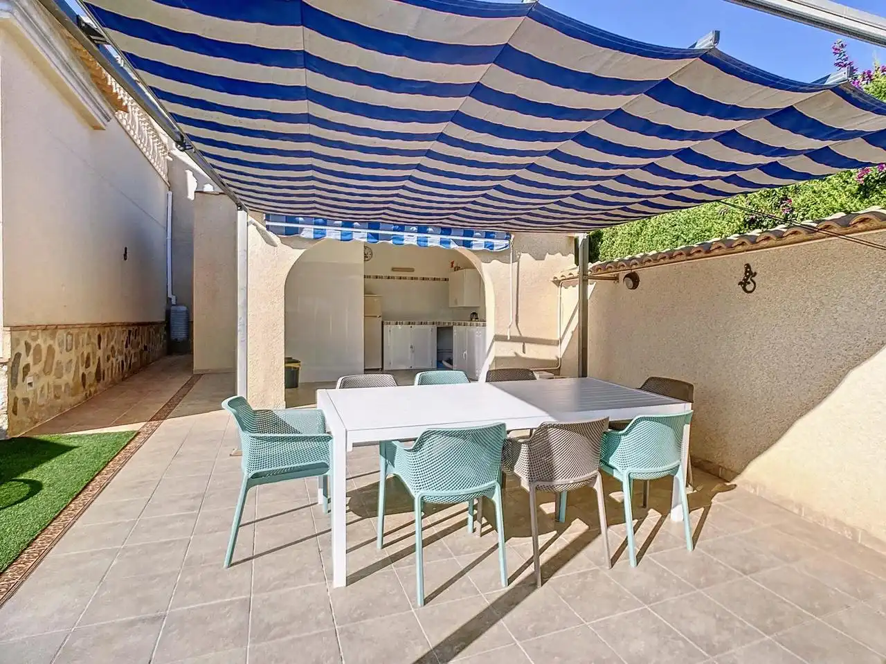 Terrassa de Casa o xalet en venda en Pilar de la Horadada