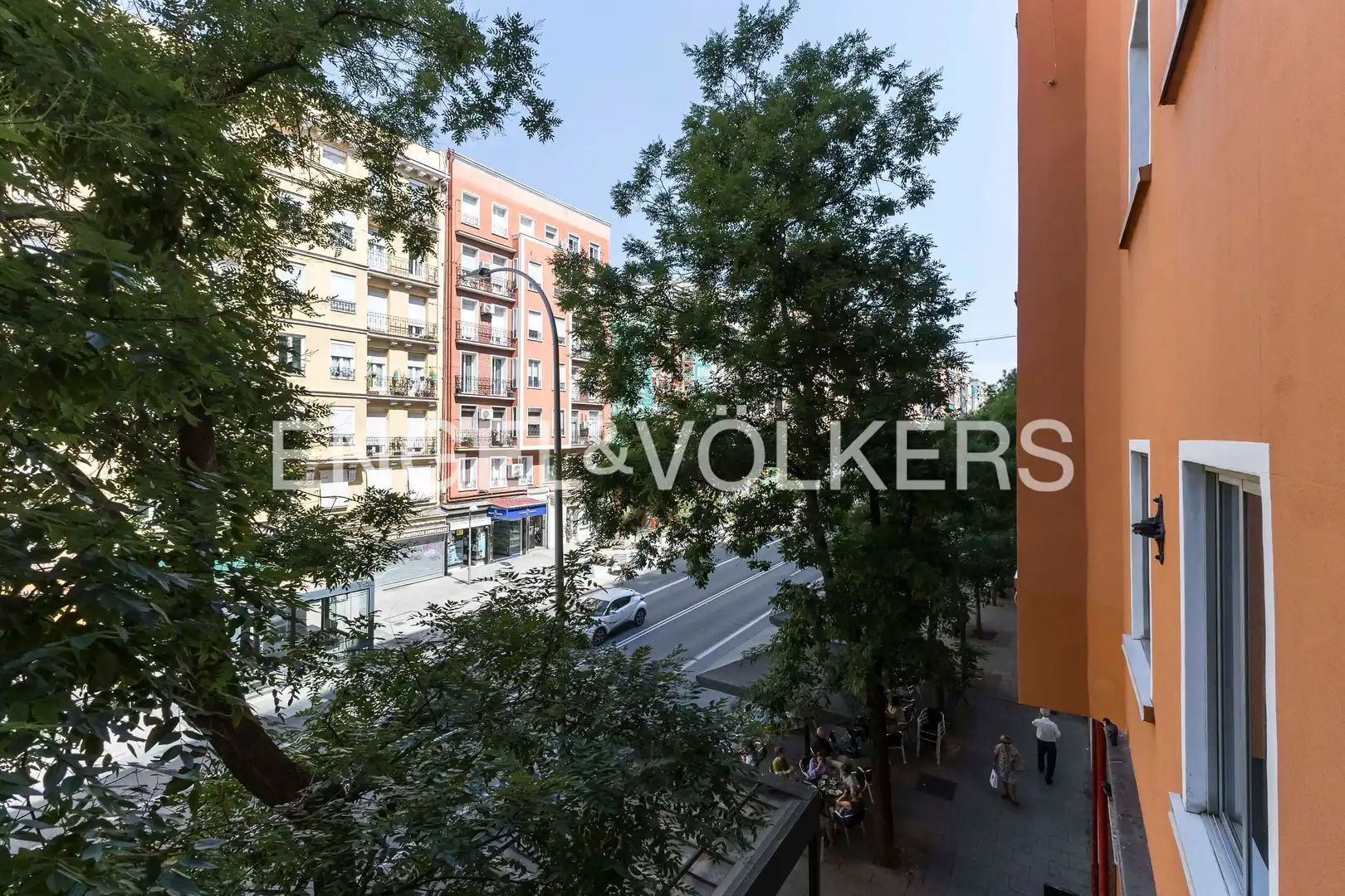 Vista exterior de Pis en venda en Madrid amb Aire condicionat, Calefacció i Traster