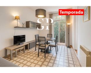 Exterior view of Flat to rent in  Barcelona Capital  with Heating, Furnished and Balcony