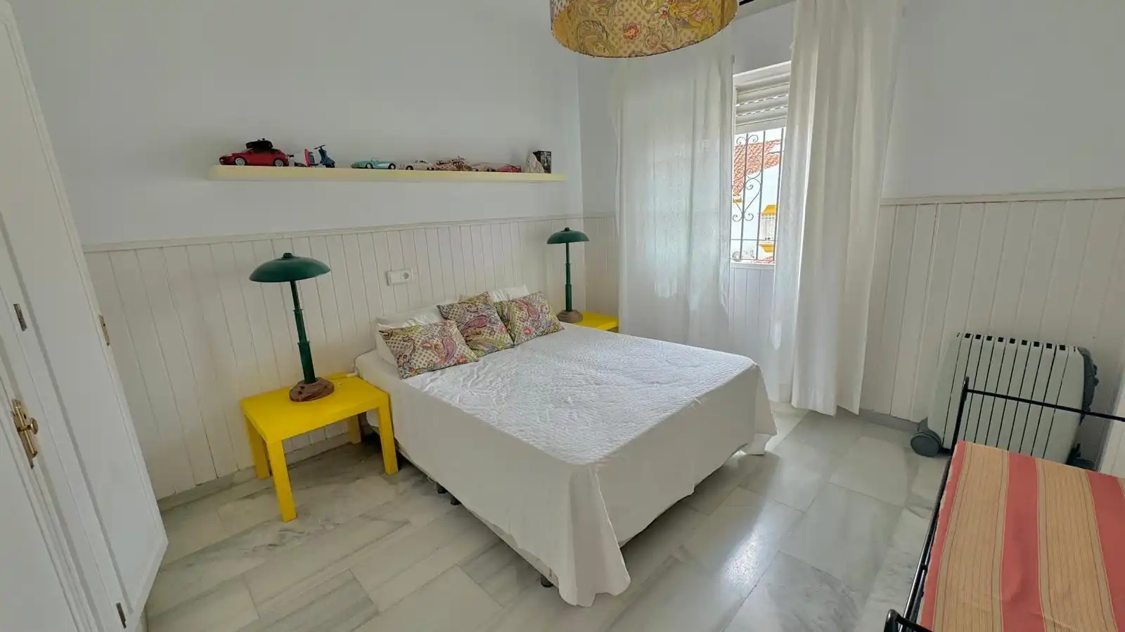 Dormitori de Casa o xalet en venda en Torremolinos amb Aire condicionat, Calefacció i Jardí privat
