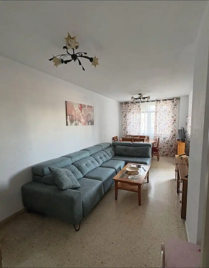 Sala d'estar de Pis en venda en El Pinillo 