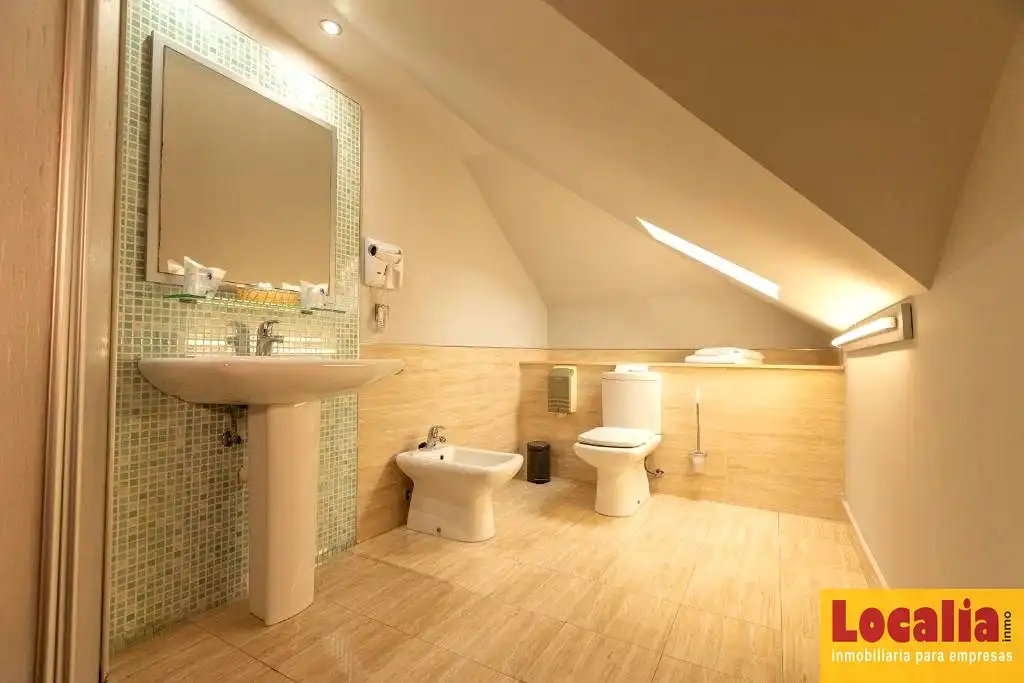 Baño de Edificio en venta en Torrelavega 