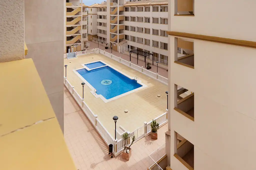 Piscina de Pis en venda en Cartagena amb Piscina