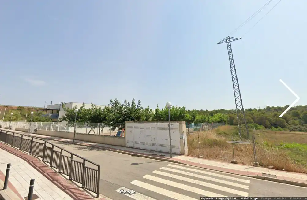Terreny residencial en venda a La Pobla de Montornès