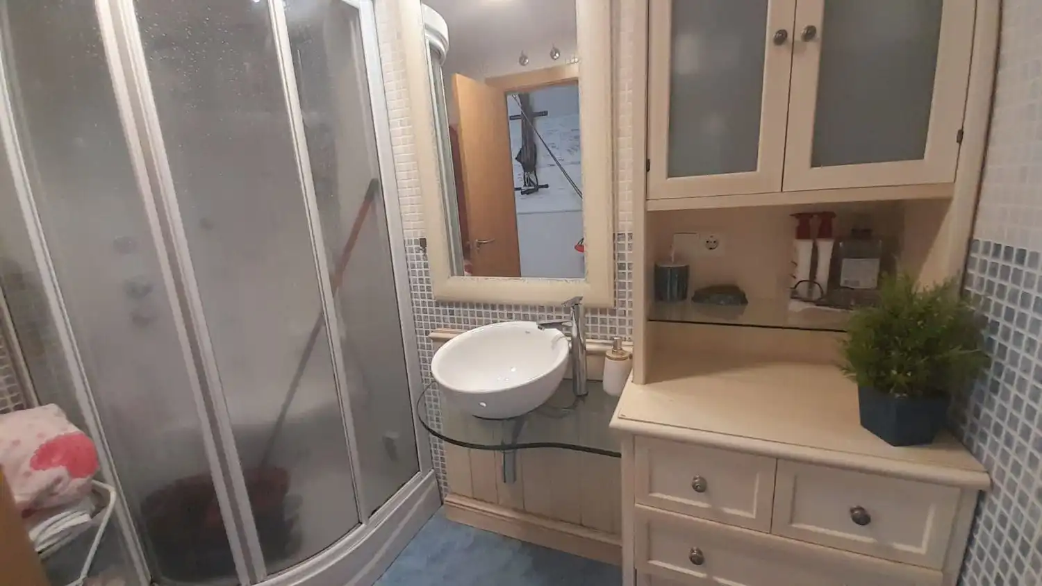 Bathroom of Flat for sale in Doñinos de Salamanca  with Heating, Terrace and Storage room