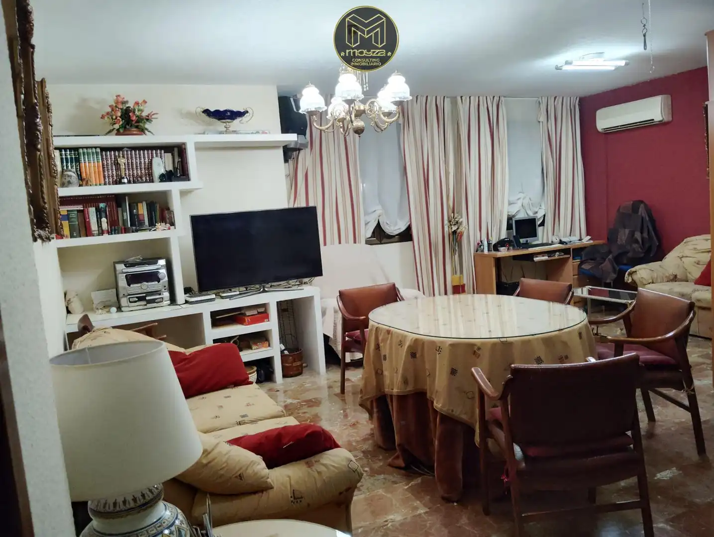 Wohnzimmer von Erdgeschoss zum Verkauf in Jaén mit Terrasse
