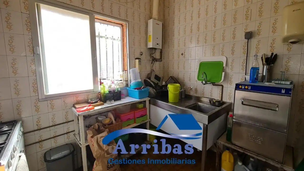 Cocina de Local en venta en Escalona con Aire acondicionado y Calefacción