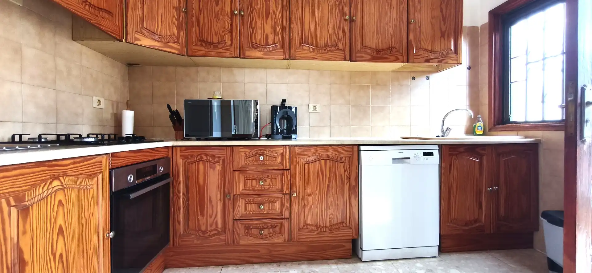 Küche von Haus oder Chalet zur Miete in San Miguel de Abona mit Privatgarten, Terrasse und Schwimmbad