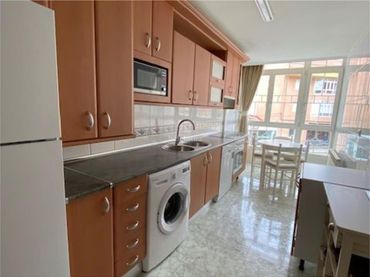 Duplex à vendre à Calle Modesto Lafuente 4