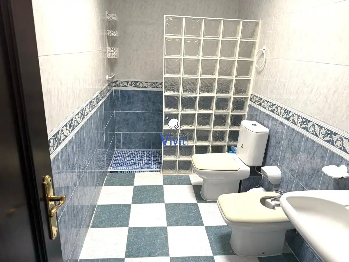 Baño de Casa adosada en venta en Alcalá de Guadaira