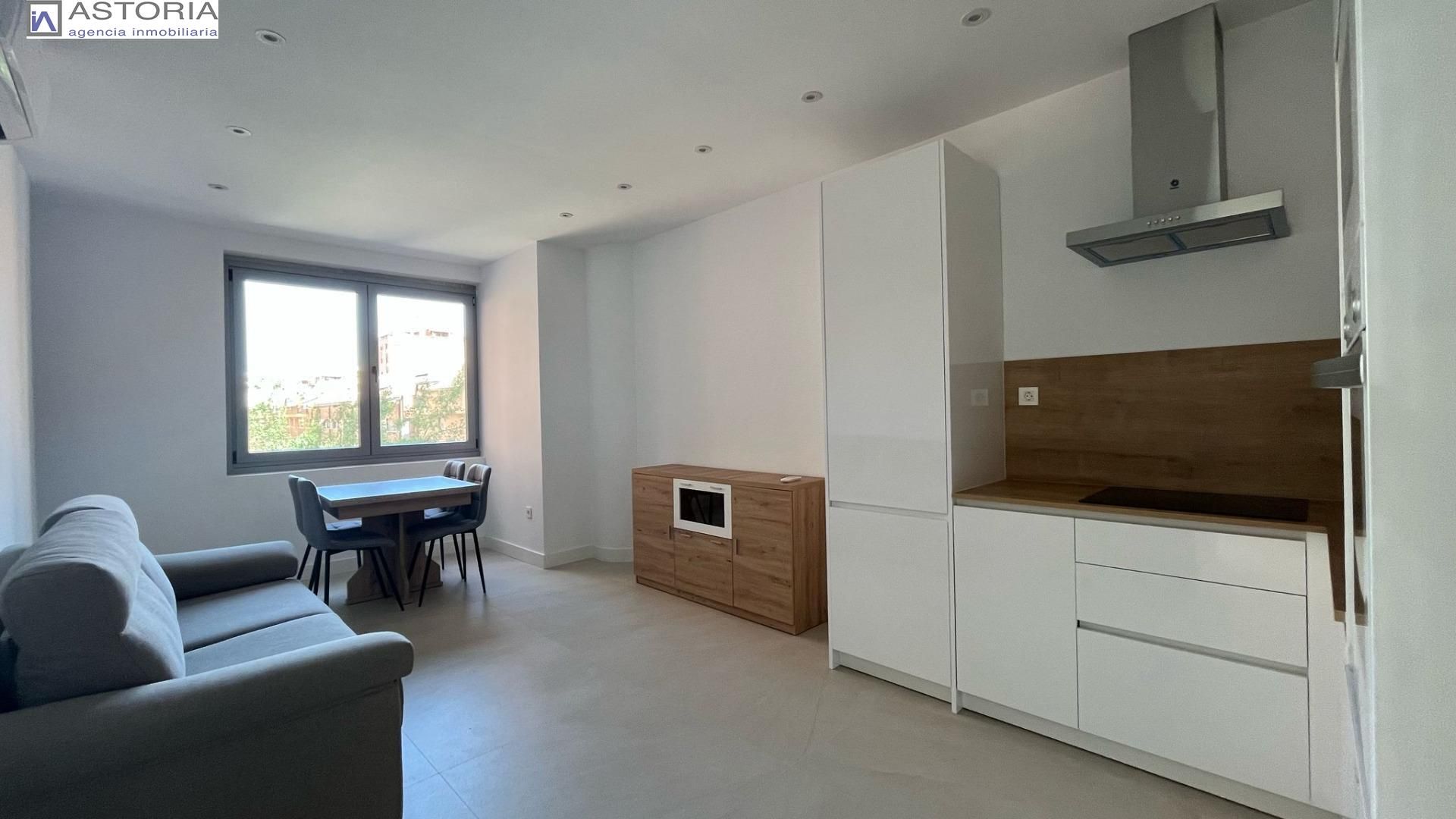 Living room of Apartment to rent in  Granada Capital  with Air Conditioner