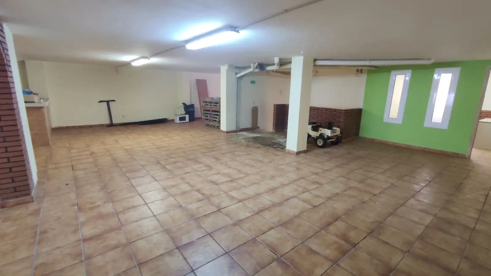 Local comercial en venda a CALLE DEL CONFLENT S/N, imagen 13
