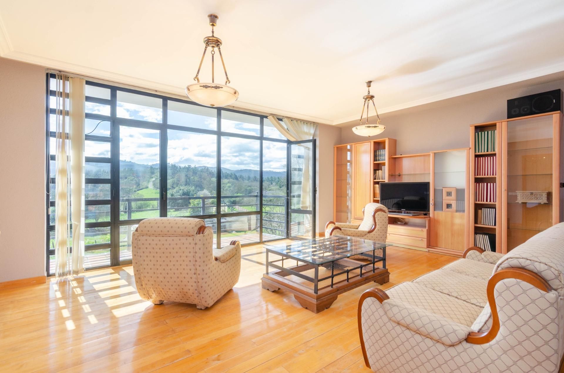 Living room of House or chalet for sale in Llanera  with Heating, Private garden and Terrace