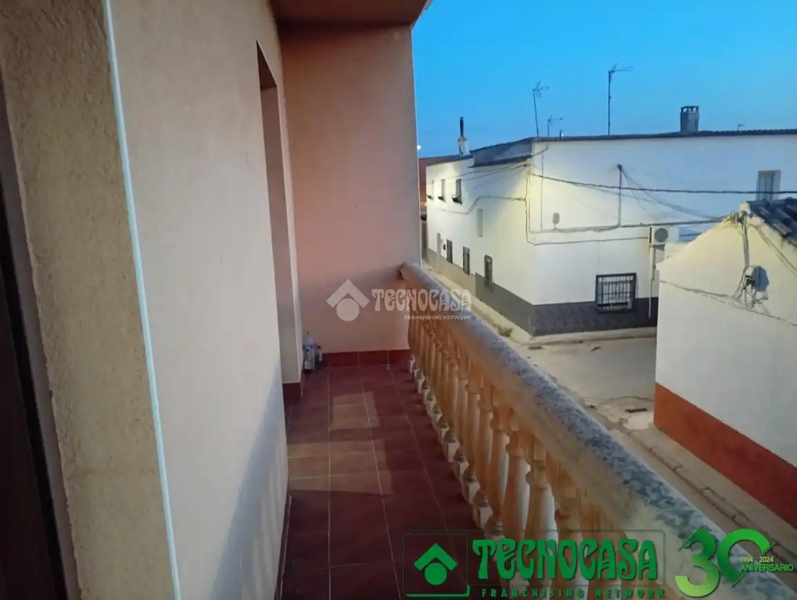 Casa adosada en venta en Las Mesas