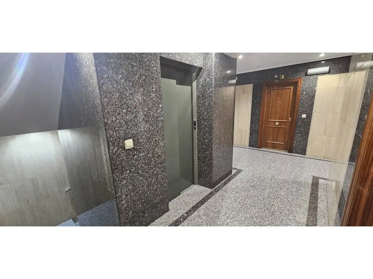 Oficina de alquiler en León Capital 