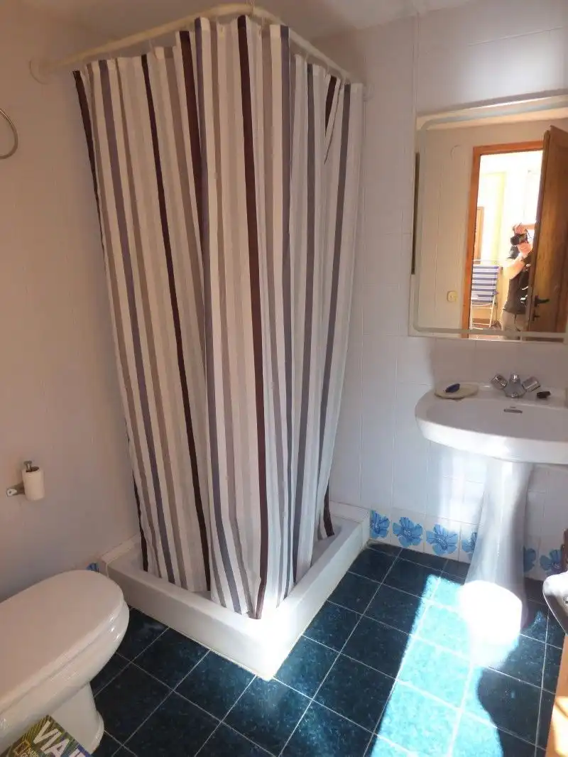 Badezimmer von Country house zum Verkauf in Sella mit Privatgarten, Terrasse und Abstellraum