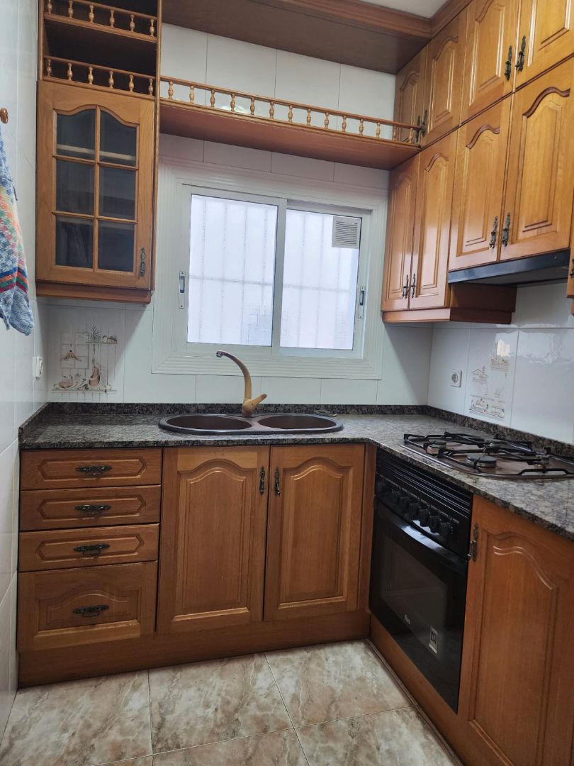 Kitchen of Flat for sale in Sant Joan Despí  with Heating and Oven