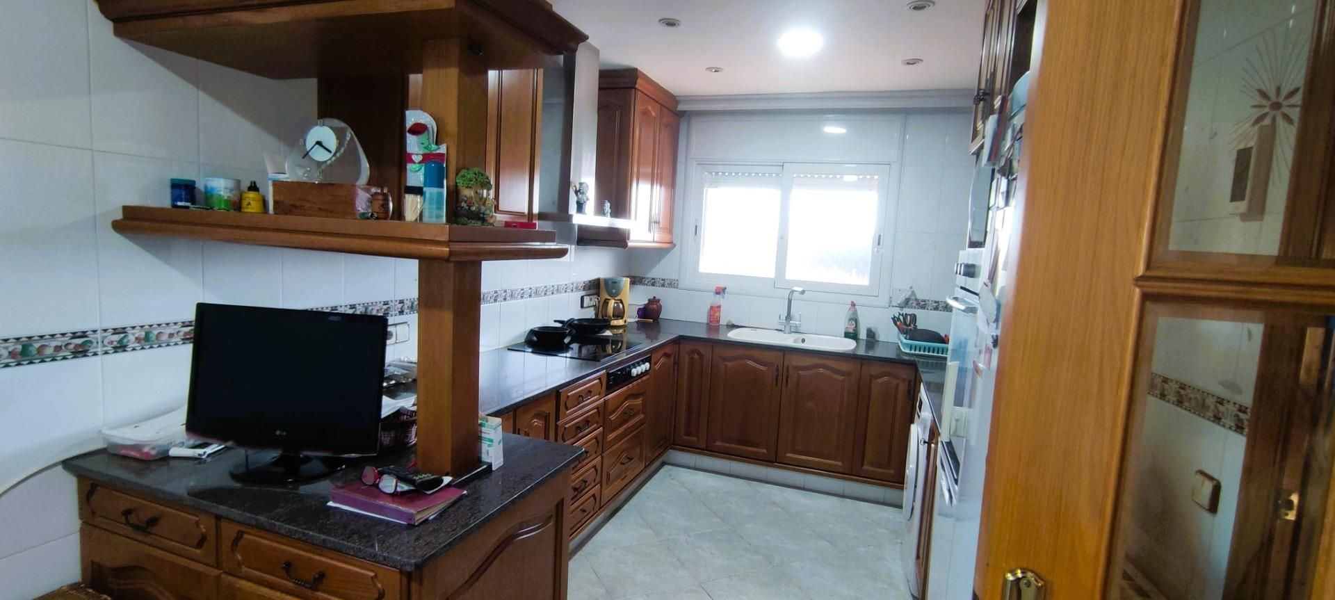 Kitchen of House or chalet for sale in Santa Eulàlia de Ronçana  with Air Conditioner, Heating and Private garden