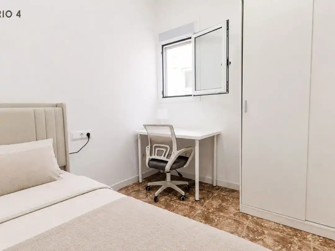 Schlafzimmer von Wohnung zur Miete in Cartagena mit Klimaanlage, Privatgarten und Möbliert