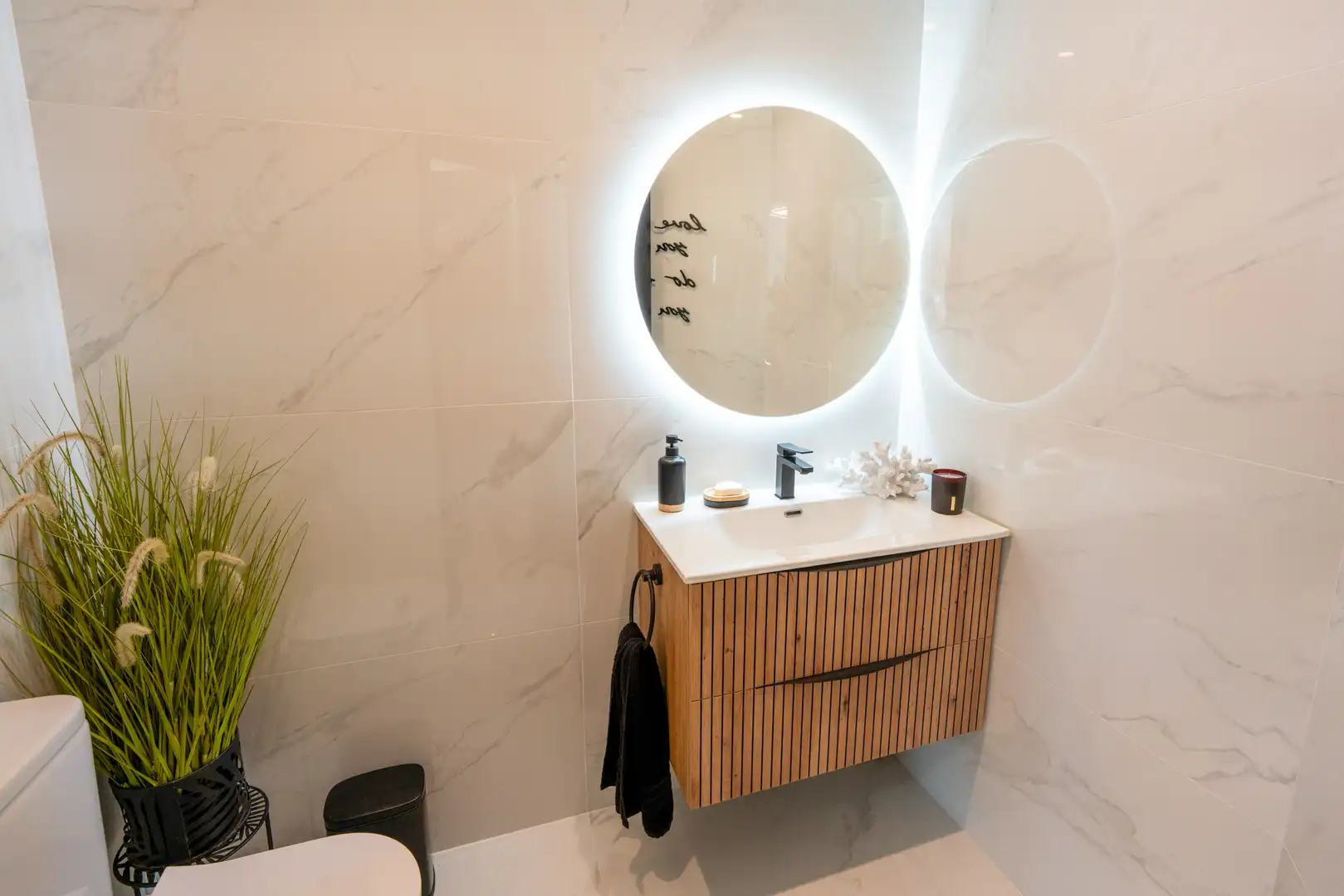 Bathroom of Houses for sale in Dénia  with Air Conditioner, Heating and Terrace