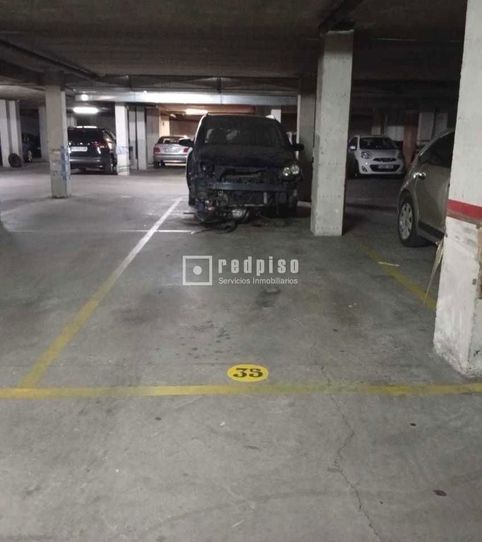Foto 2 de Garaje en venta en De Santa María de la Cabeza, La Estación, Azuqueca de Henares