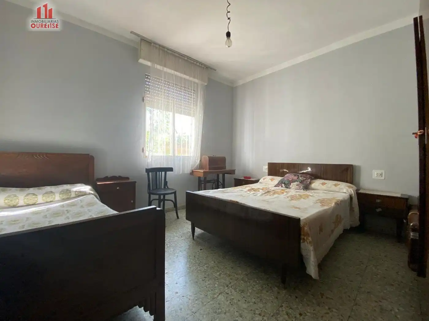 Habitación de Casa o chalet en venta en Toén con Jardín privado, Terraza y Amueblado