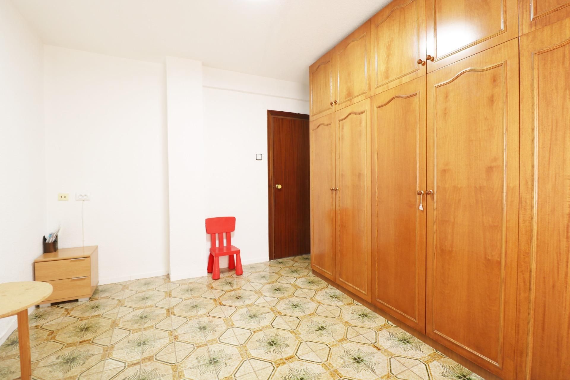 Bedroom of Flat for sale in Elche / Elx  with Air Conditioner and Balcony