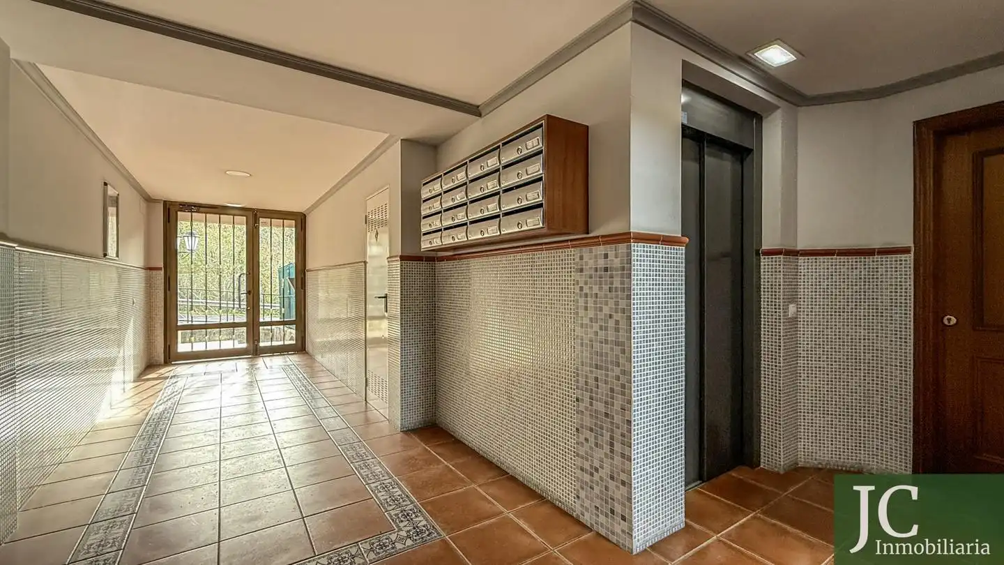 Planta baja en venta en Limpias con Calefacción, Jardín privado y Terraza
