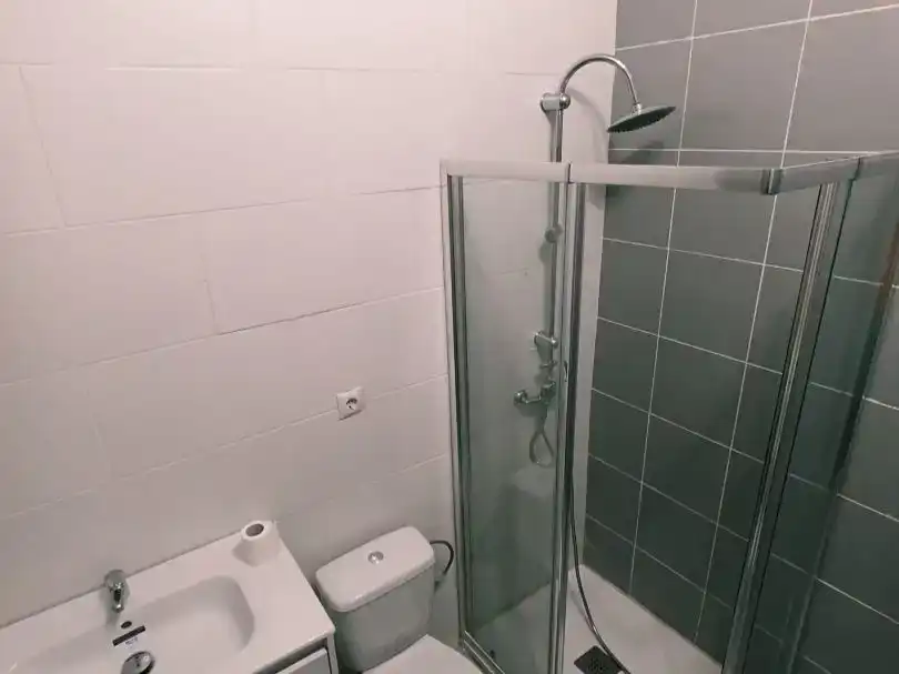 Bany de Apartament en venda en  Madrid Capital amb Aire condicionat