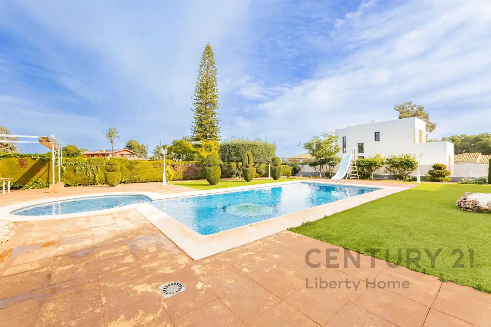 Detached house with pool for sale in Carrer Bernat i Baldoví, Torrent, Spain, imagen 2