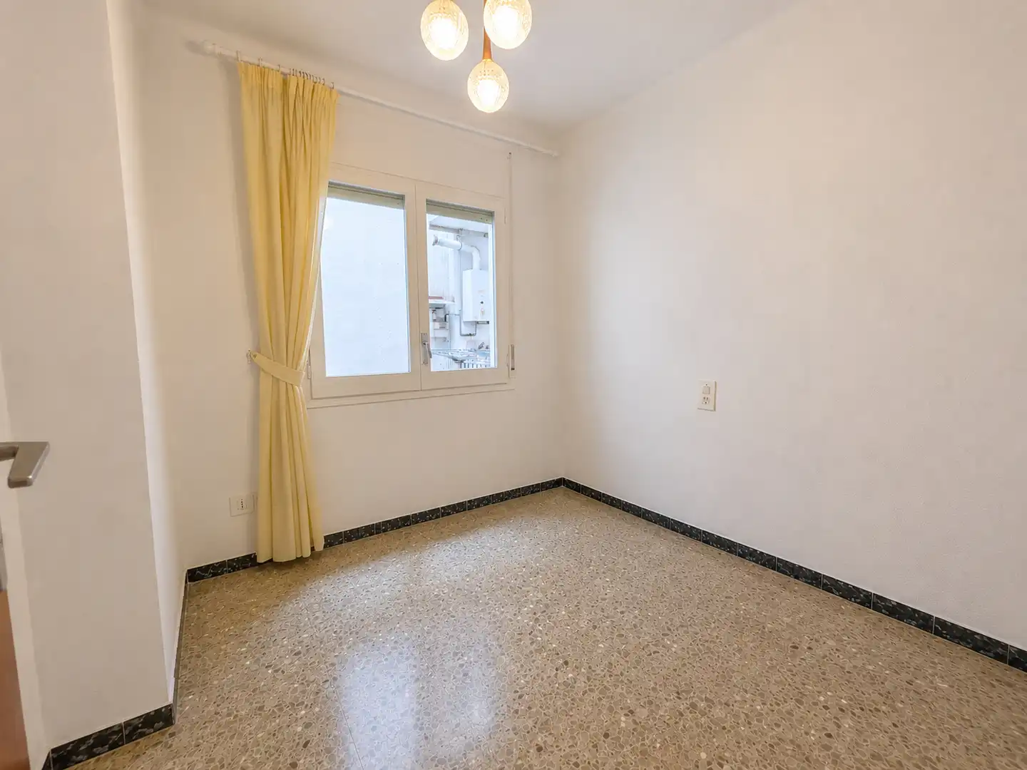 Schlafzimmer von Wohnungen zum Verkauf in Cambrils mit Terrasse und Balkon