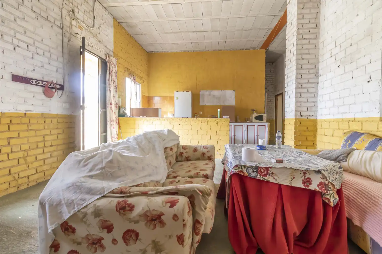 Kitchen of Detached homes for sale in Gerena  with Private garden and Swimming Pool