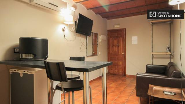 Piso en Alquiler en El Raval